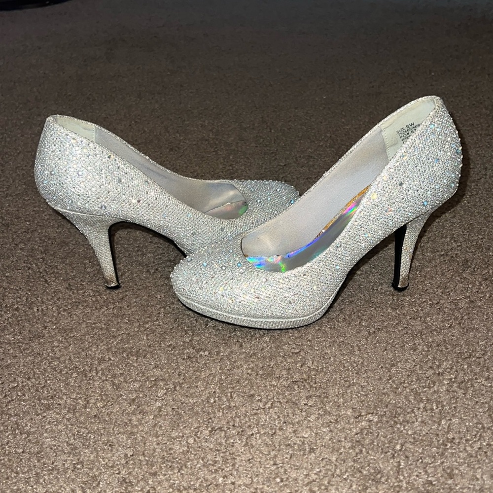 Silver Sparkle heels